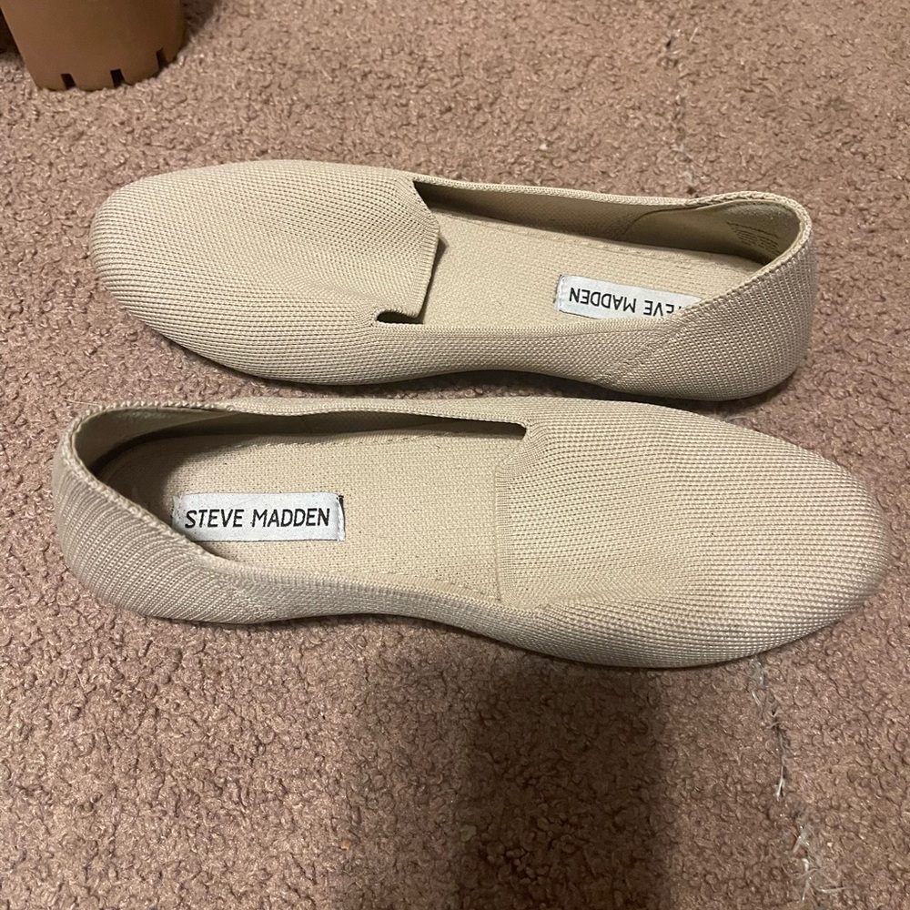 Steve Madden flats